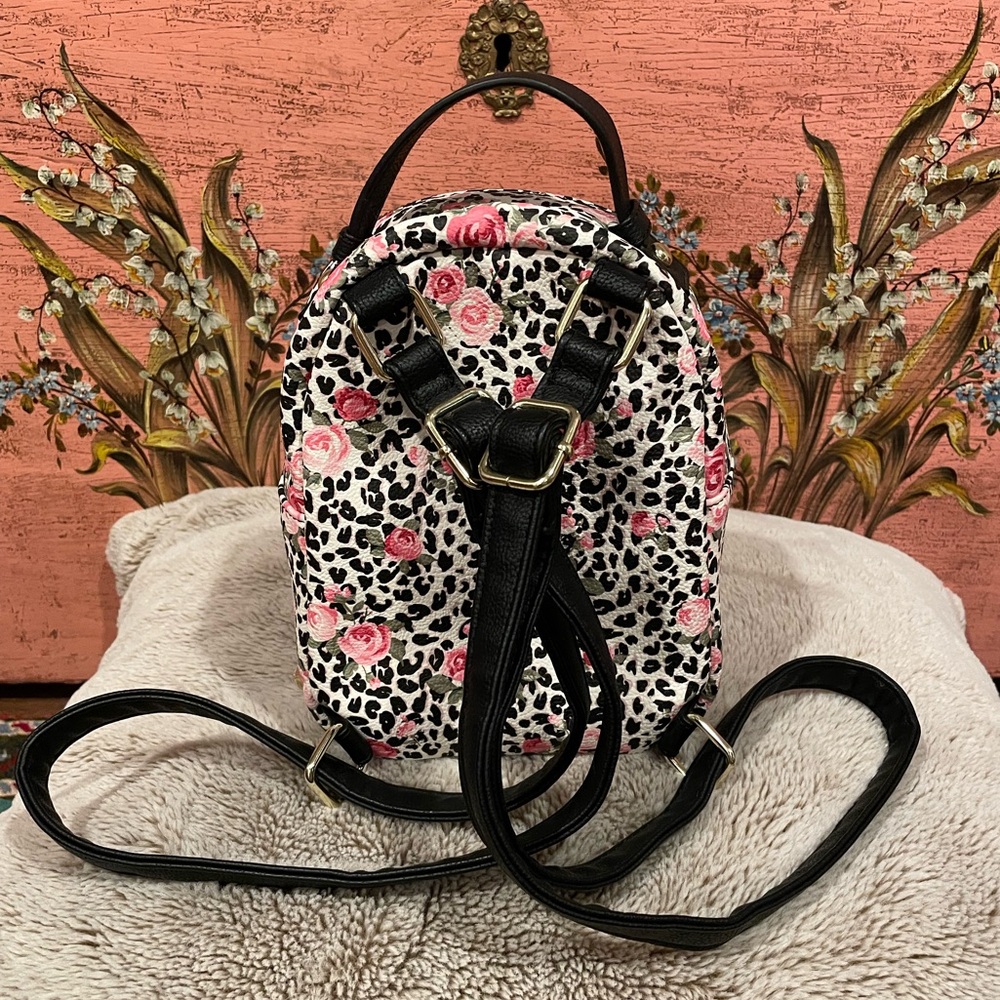 Betsey Johnson Kitsch Mini Floral Puppy Backpack - Picture 4 of 9
